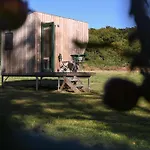 Дом отдыха Sleep Space 3 - Green&tiny Spot Schafweide